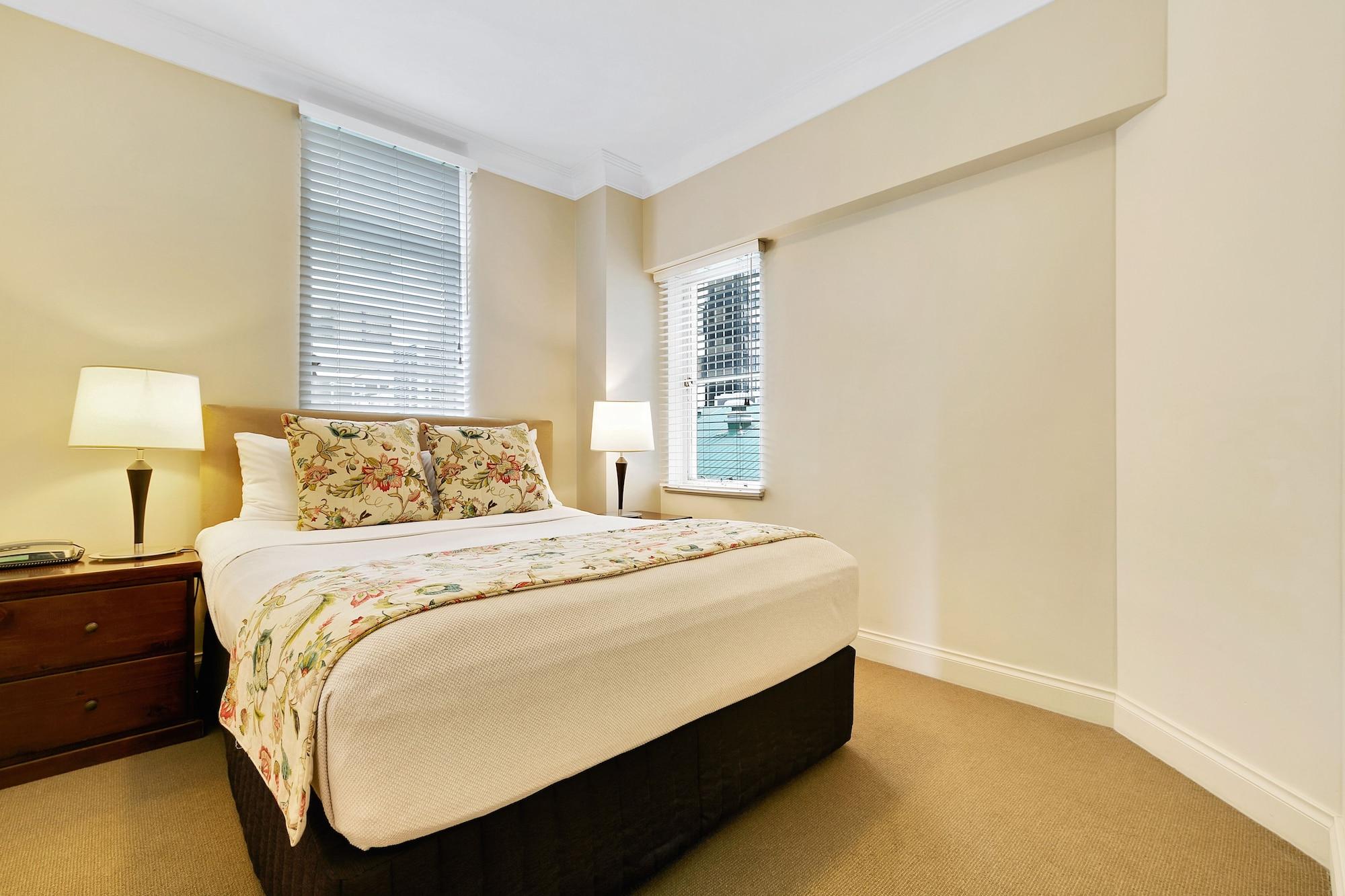 Manor Apartment Hotel Бризбейн Екстериор снимка